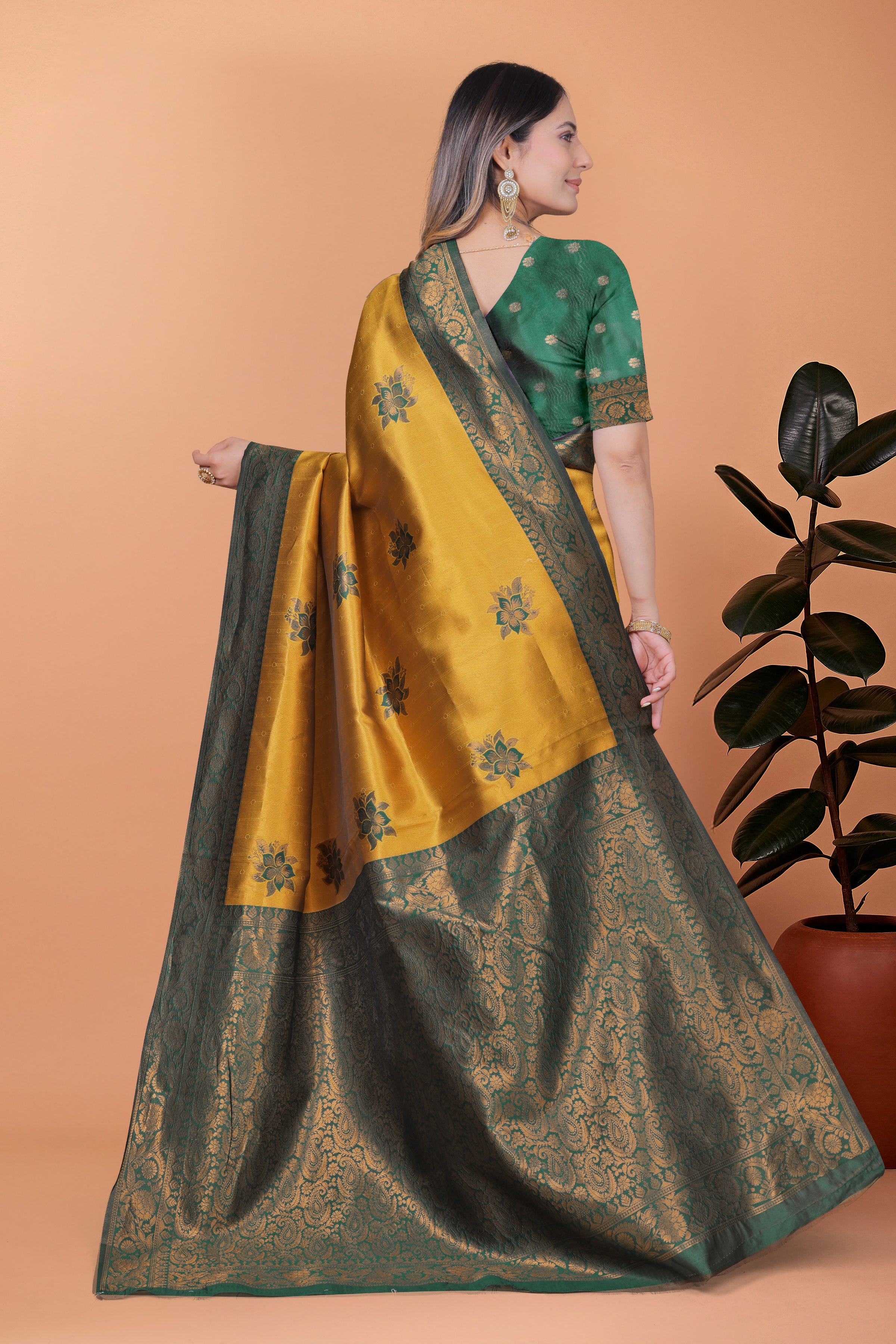 Banarasi Silk Saree with Lotus Motifs with 8 color option 🌺✨